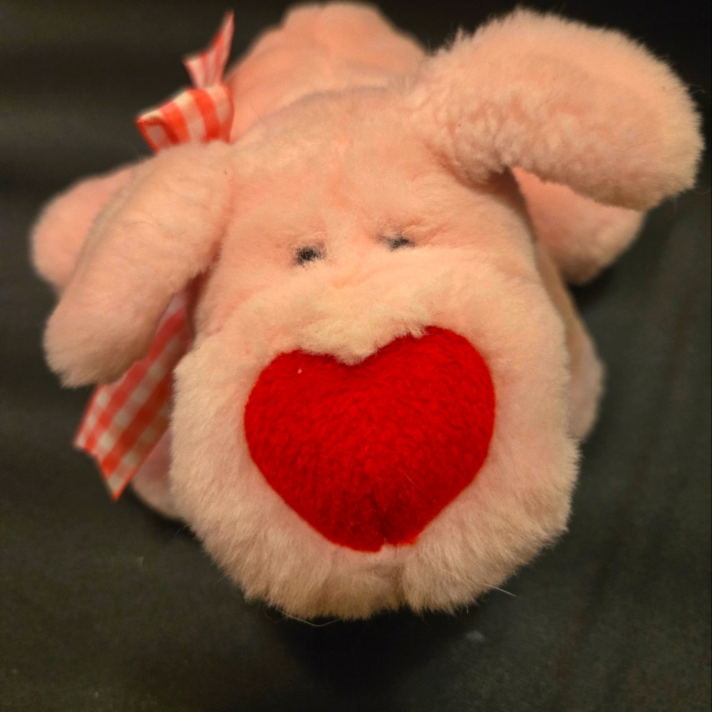 Plush dog with Heart Nose